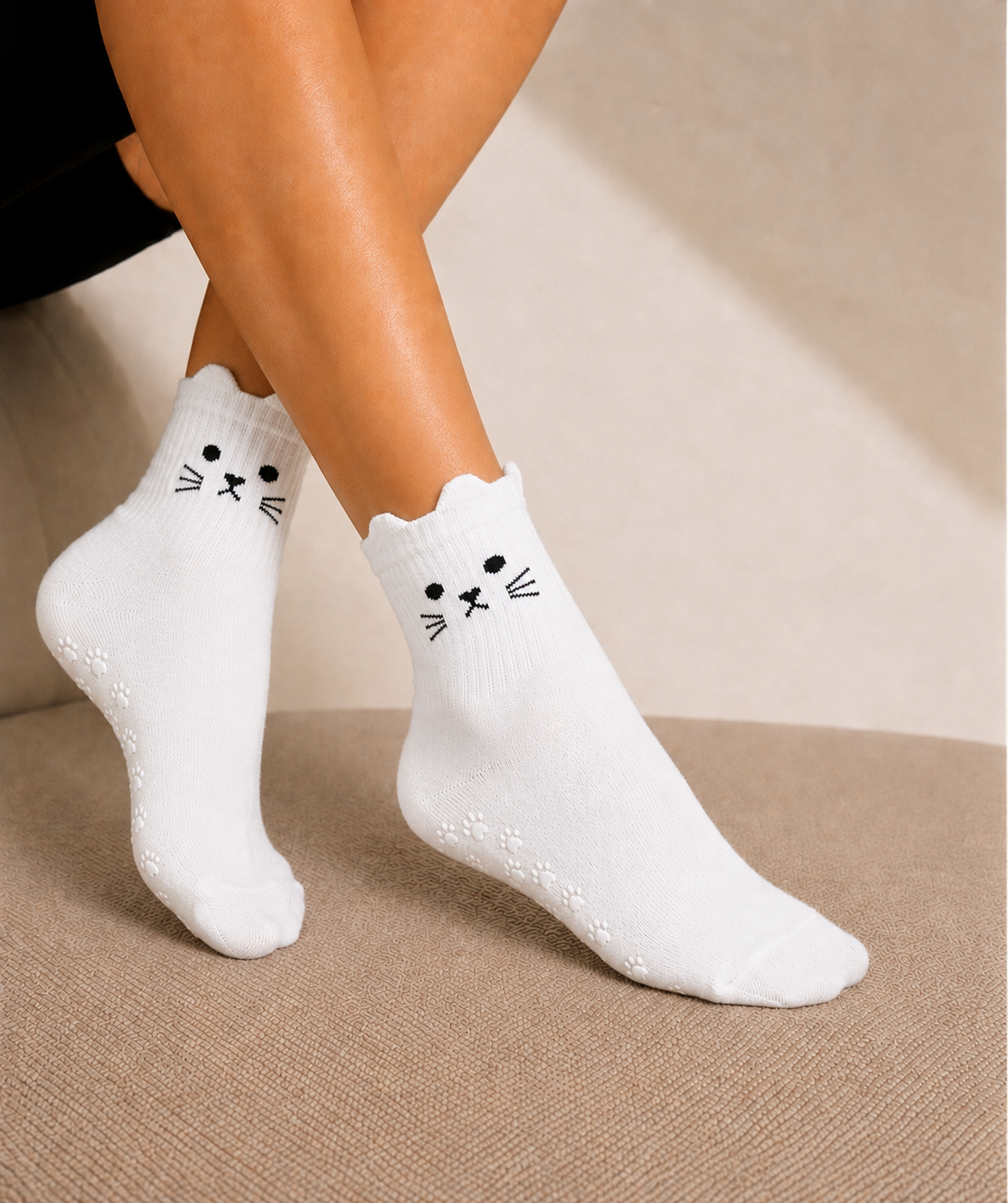 KITTY Flow Pilates Grip Socks WHITE